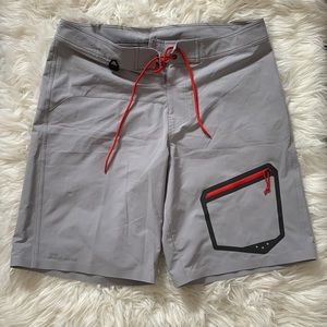 Cabela’s Guidewear men’s cargo shorts